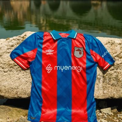 GtfcRiley's profile picture. Grimsby Town supporter.
Fan of Evan khouri.