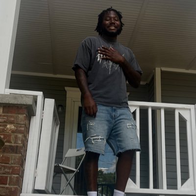HBCU Graduate ¥ Advanced Tequila drink ¥ CEO of procrastination •