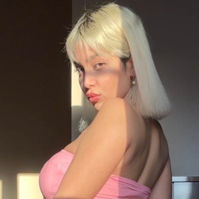 NSFW | Tease | Fetish | GFE Soft. Sinful. Addictive. You bring the curiosity — I’ll bring the chaos. 💋 Subscribe if you’re ready for more than just nudes…