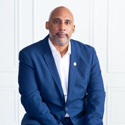 Retired NYPD Detective. US Army Combat Veteran. Owner of Always Family First LLC. Former D3 College Basketball Player (NYC Tech). Player Development HS Coach.