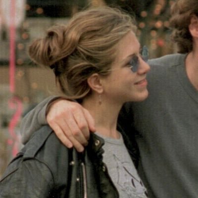 oscar nominee emily blunt & emmy winner jennifer aniston