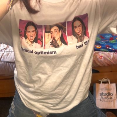 katie17451710's profile picture. 20 
literally only ever here when searching for tickets LOL