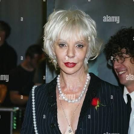 Official X account of PATRICIA TAYLOR Retired fashion/costume designer @HOLLYWOOD @MOVIE_PRODUCTION🎬🎥📽️.. mother of KEANU REEVES CHARLES