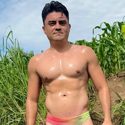 Ulysses0031's profile picture. Mis pasatiempos favoritos son la lectura y los deportes... (Pesas, cliclismo)