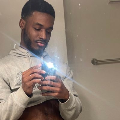 LS 9 years💪🏾🍍| DMs open for collabs with QOS.. Hotwives & single women of all colors.. genuine connections & good vibes only 🫶🏾