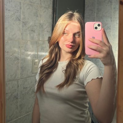 n_pichaka's profile picture. 