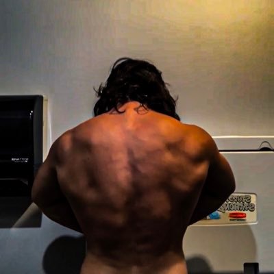 ennemylp's profile picture. R6 entry for skyline gaming  tiktok: ennemylp