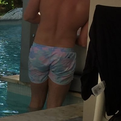 41 yr Gay Dad bod from Edinburgh Scotland, come chat, 🏴🏳️🌈 NSFW - Discreet Alt account 😜