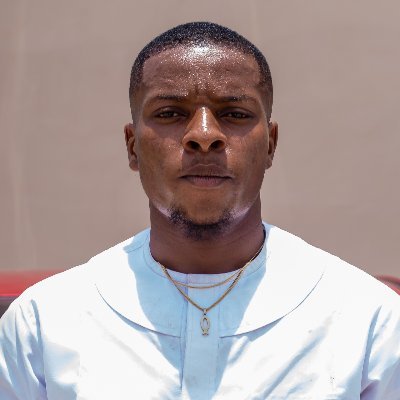 ThatCre8ive's profile picture. Motion Graphics Designer/Animator @pingappHQ
Motion Graphics Designer | Cinematographer | Video Editor (DODGE MOTIONS)