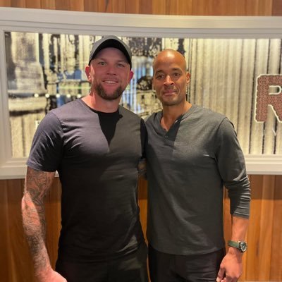 Controversial Crypto Guy - CVO MTC Education, Father, trader, investor, educator - Average lad, working to have an above-average lifestyle.