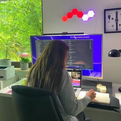 sophia__tringa's profile picture. Inversionista de riesgo | Inmobiliaria | Negocios | Mercado financiero | Primera gestora de activos digitales del