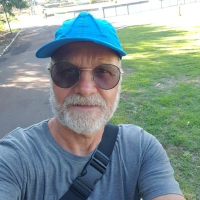 RHK1662537's profile picture. Padre soltero, 4 hijas, hetero, catolico, odio la izquierda. 
Vivir mi vida como yo quiero!
Vivir temporal en Peru, Bolivia y Argentina en general desde 2005.