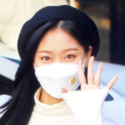⠀͏͏͏͏⠀at this point i'm not even sure if i need a therapist, 100 energy drinks or yeojin in my life ͏ ͏ ͏ ͏ ͏ ͏ ͏