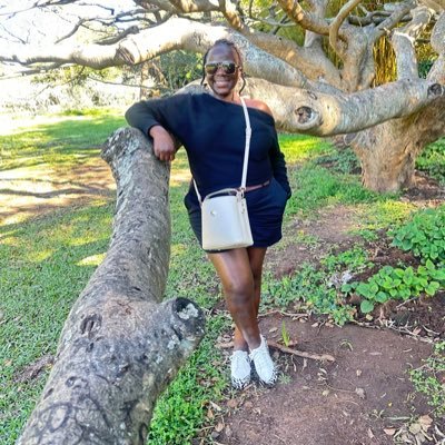 Land Surveyor/ Proudly Catholic / Crazy about mum/ in love with the 🌿 ❤️