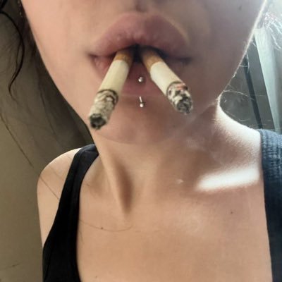 hiii dolls 𝟅𝟈ㅤ★⋆.ೃ࿔*:･