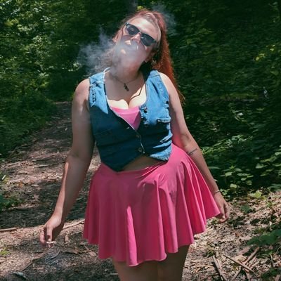 28 | Professional Dominatrix | Sadistic Siren | Pup-Tamer | Gender Transformation Guide | https://t.co/Na1PWwaf28