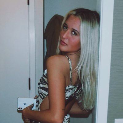 Cheese4thesoul's profile picture. ✰ music producer | cheeseburger connoisseur | birdsong whistler | filmthusiast ✰