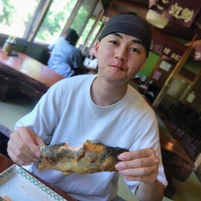初めまして私は、25歳男性で軽度の知的障害があり、バケケットボールを14年間やっています。⛹️公式戦の経験はありませんが、イベント試合や練習試合の経験はあります。まだまだ経験は浅いです。日本の中国地方育ちの、アジア人で唯一一般の(バスケ🏀)で障害者で、1人だけ国から認められています。応援よろしくお願いします❤️🔥