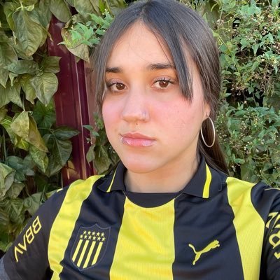 💛Manya sos la droga que no tiene cura 🖤🍁Si no hay locura, no hay felicidad🍁 ♊️