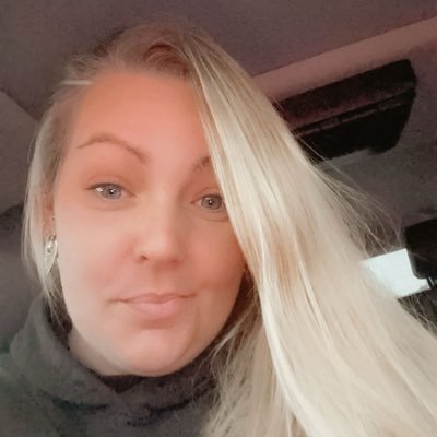 MAGA momma of 3🇺🇸music 🤘🏻horror movies❤️Chiefs kingdom 💛My pronouns are FAFO🔥 sassy,classy and a bit smart-assy. Laughs and dark humor