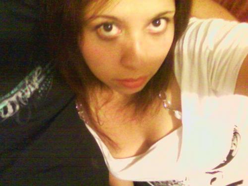 Khaareem's profile picture. Misionera, Cantante y Adoradora Cristiana Católica...
Desde el nacimiento del día hasta que se oculta el sol
sea alabado el nombre de Jesucristo el Señor!!