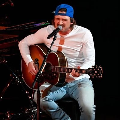 American courent music singer and songwriter