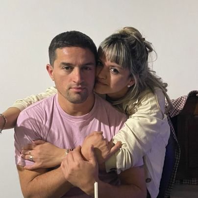 kar_mariani's profile picture. Mamá de Thiagi y Mili 
Casada con el Amor de mi vida 💙 (Manu)
Presidente del Club Talleres Bahía Blanca