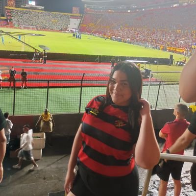 aline_scr's profile picture. 