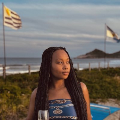 santosssmanu_'s profile picture. 