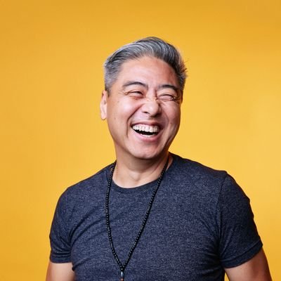 gilbertokido's profile picture. mesmo sem motivo pra sorrir, eu sorro...
só rio, sorreio, entende?