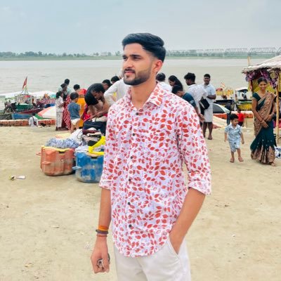हिंदू। जय श्री पीताम्बरा माई🙏#Rover / ........ https://t.co/mdstZ5nlkh