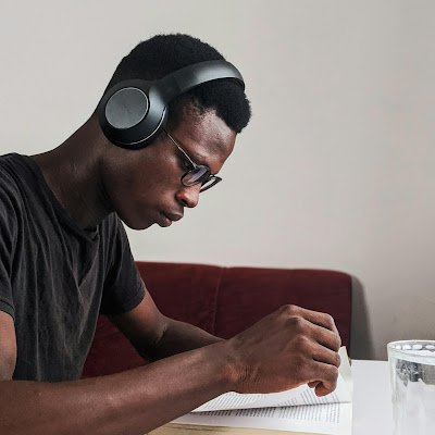 MdRabbi1316971's profile picture. 