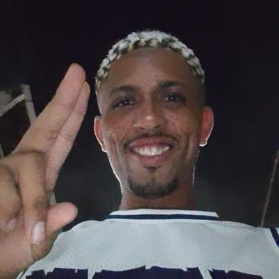 DntJunior2's profile picture. Anna Luiza&Maria Fernanda 👭🤩❤️ DOUGLAS JÚNIOR 💔😭🏴 Diogo Gabriel 💙⚽️