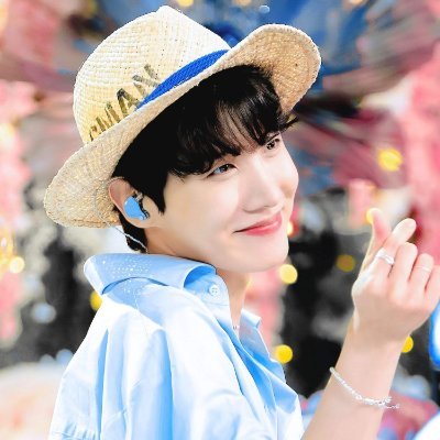 Only #BTS 🇵🇪
💽 https://t.co/EJokubiJKR ♫ https://t.co/ghjbkcSfHH