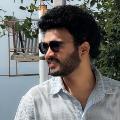 atulya26at's profile picture. Design @Innovaccer 

 https://t.co/HH4rwGNTAF