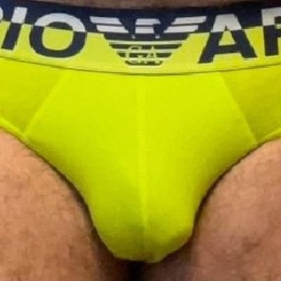 JohnSmi21340833's profile picture. 