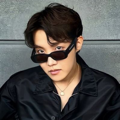 Taehyungbigass7's profile picture. 🐨🐹🐱🐿🐥🐻🐰  Army since : 2017 
Love all seven equal || Borahae 💜