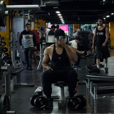 IchHeissAntonio's profile picture. Bendigo mi suerte. Actuaría|UNAM