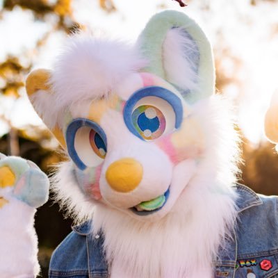 27, australia 🏳️🌈🇮🇹🇦🇺 greem hair deer, a pastel doggo and the clumsiest idiot alive 🐕🦌🔞 // suit by @8Bit_Works 🪡 // SFW account, AD is @augie_uwu
