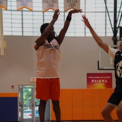 CordeDavis2's profile picture. 2026 Gaurd 4.1 gpa 5-7 135 Greenville SC cordedavis99@gmail.com Phone Number 864-518-1295