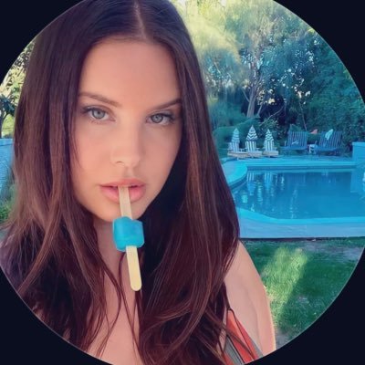 _brodycuntreras's profile picture. addison rae is the next michael jackson