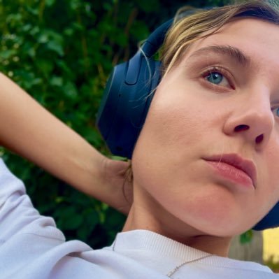 I build AI products to improve people’s lives | I love science, space and people who stand up for human rights everywhere in the world.