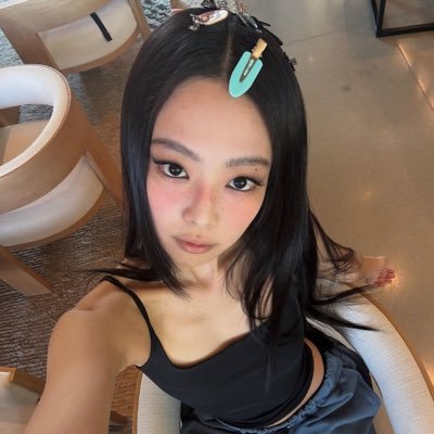 @_YEDAM_OFFICIAL 🦊 @treasuremembers 💎 @BLACKPINK 🩷🖤 @YGBABYMONSTER_ 😈