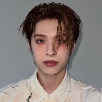 22 🤟 hyping account for (っ◔◡◔)っ ♡ #XdinaryHeroes #TREASURE ☆ 𝖕𝖊𝖗𝖘𝖔𝖓𝖆𝖑 + 𝖋𝖆𝖓 𝖆𝖈𝖈 ☆ homophobic strictly dni. ☆ also @chimonadz