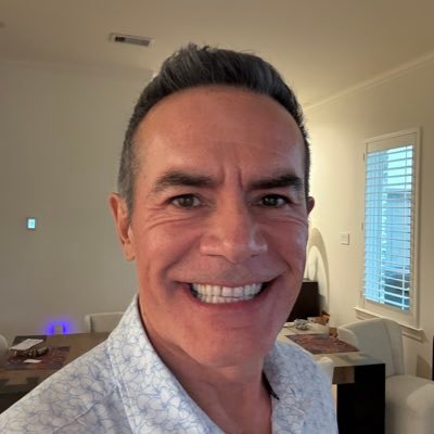 physician with 30 years of experience in a general surgery, prevention, health optimization, fitness and overall health.
