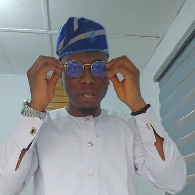 Hem__Jay's profile picture. Software developer 🤝 Solution developer.

@laravelphp @inertiajs @laravellivewire @filamentphp @pestphp @reactjs

#YNWA #LakeShow