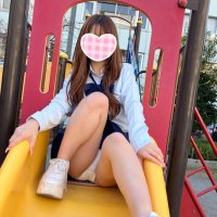 令和の女子校生 (@akb_7020) 's Twitter Profile