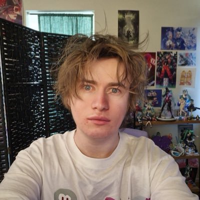 sera_x3's profile picture. artist ! multifandom art . 18 ! any prns i think i love lucio