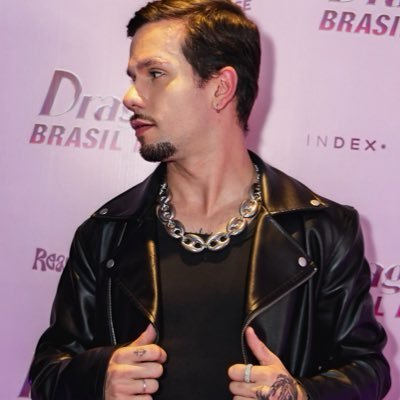 vavá Profile