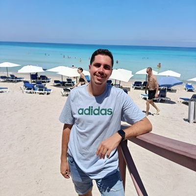 Dottore || Specializzando in Terapia Intensiva e Medicina d'Urgenza || Ricercatore || Ospedale DCCh Dott. Miguel Enríquez